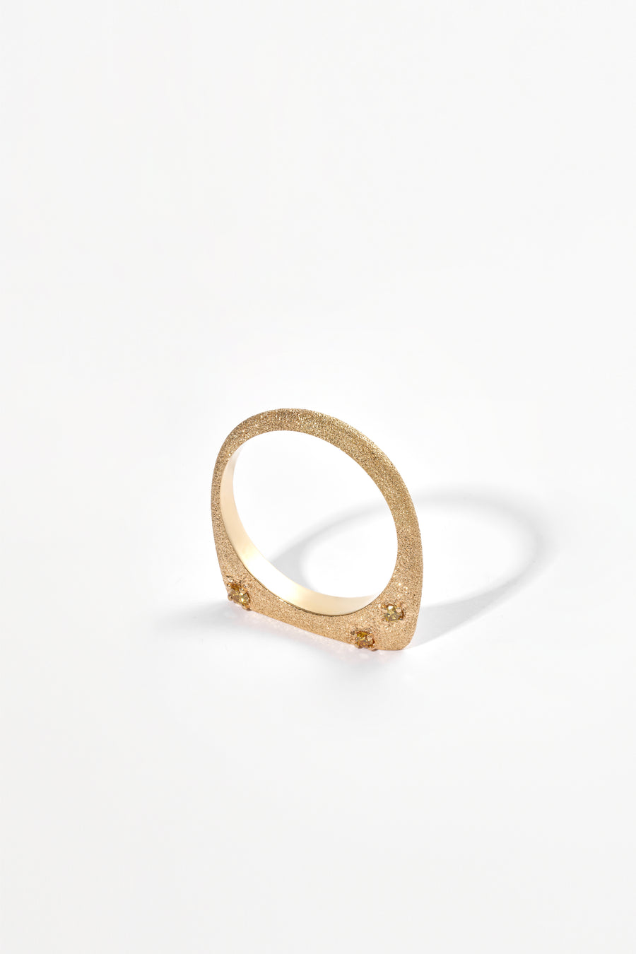 Gold grain ring with Yellow Diamond