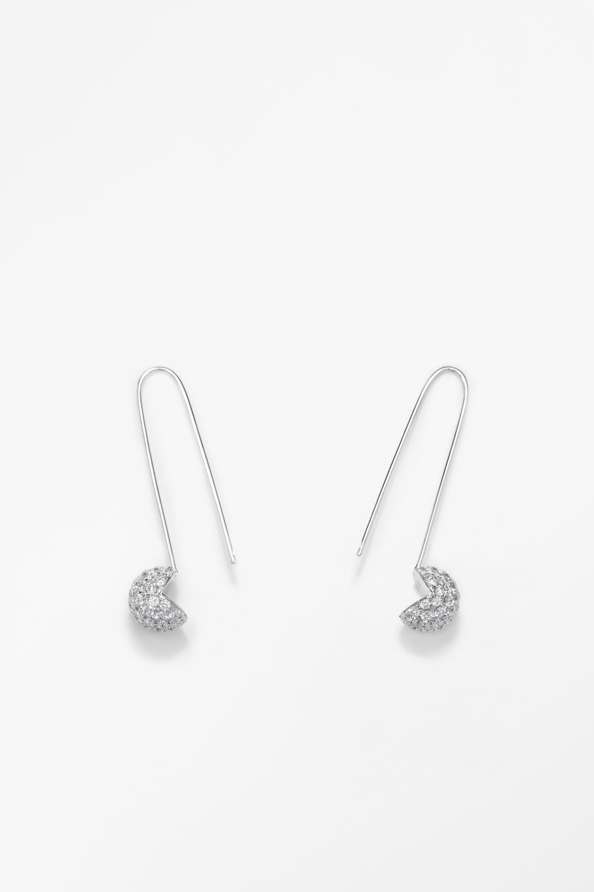 Pac Lock Long Earring